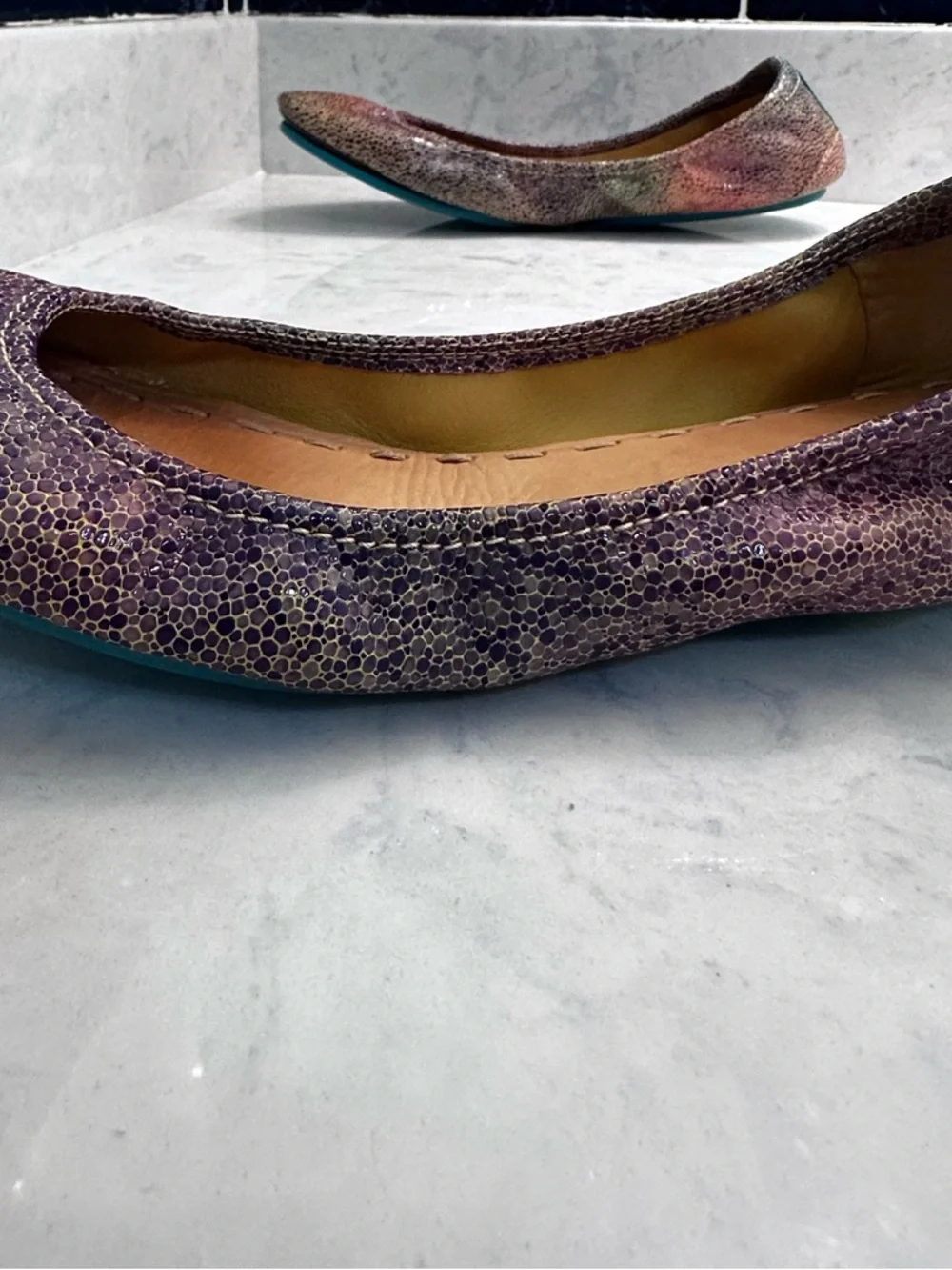 TOSCANI TIEKS. RARE FIND. DISCONTINUED. Size 10 - Picture 9 of 12